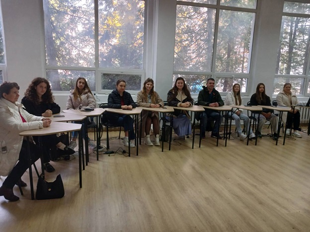 Файл:Ознайомча зустріч здобувачів вищої освіти спеціальності «Середня освіта. Біологія та здоров’я» з діяльністю Волинського відді.jpg