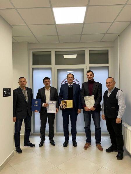 Файл:ГАЛЕЙ, МАРЧУК, ДЕКАНИ.jpg