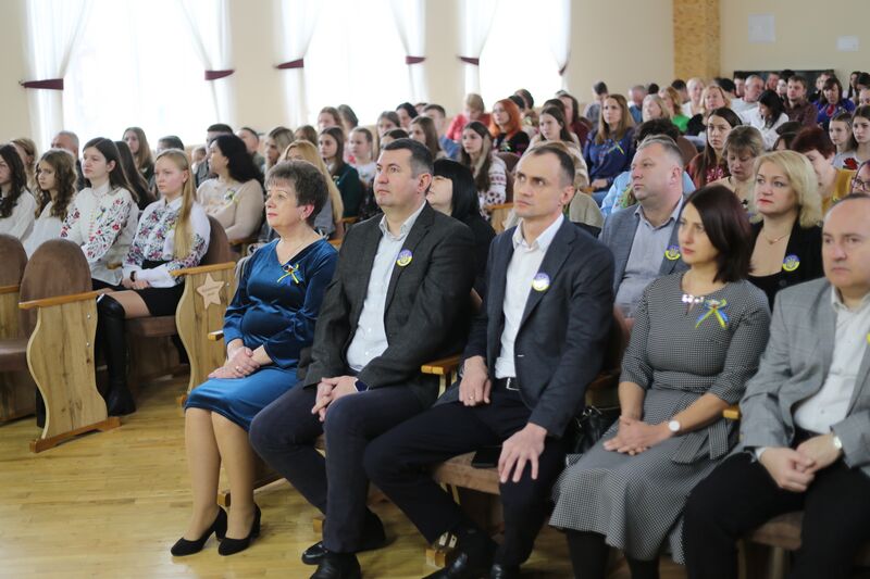 Файл:FCL 8183.jpg