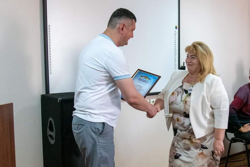 Файл:Вручення нагороди Колесник Г.В..jpg